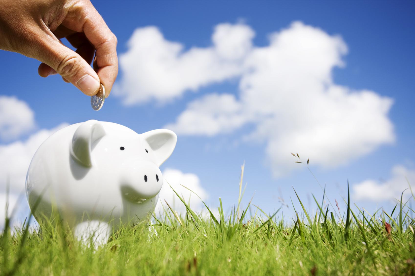 Summer-savings-4-ways-to-save-money-during-the-summer